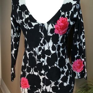 PARFAIT CARDI EXQUISITE DETAIL EUC